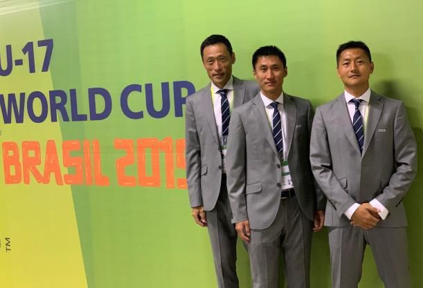 与其他男人享受暴力